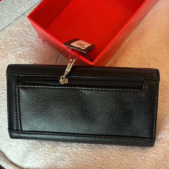 Guess Black Flower Wallet - Picture 5 of 6